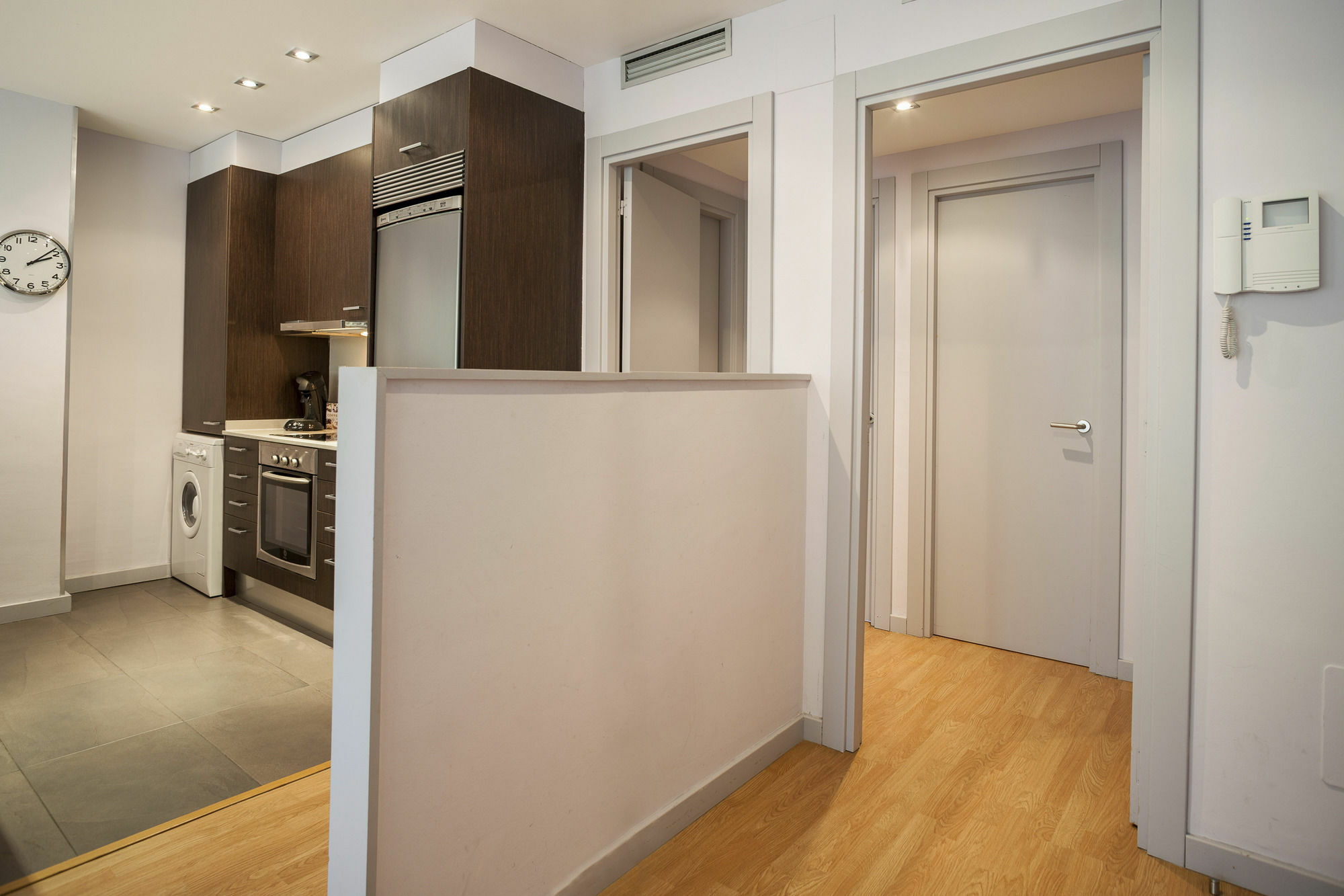 Short Stay Group Camp Nou Serviced Apartments Barcelona Exterior foto