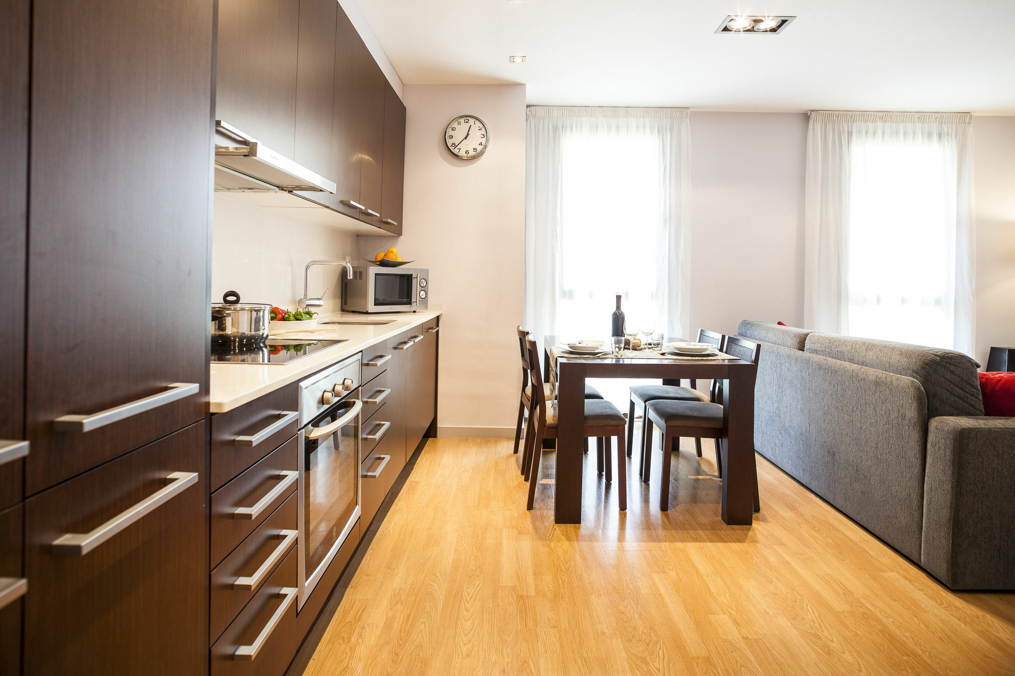 Short Stay Group Camp Nou Serviced Apartments Barcelona Exterior foto